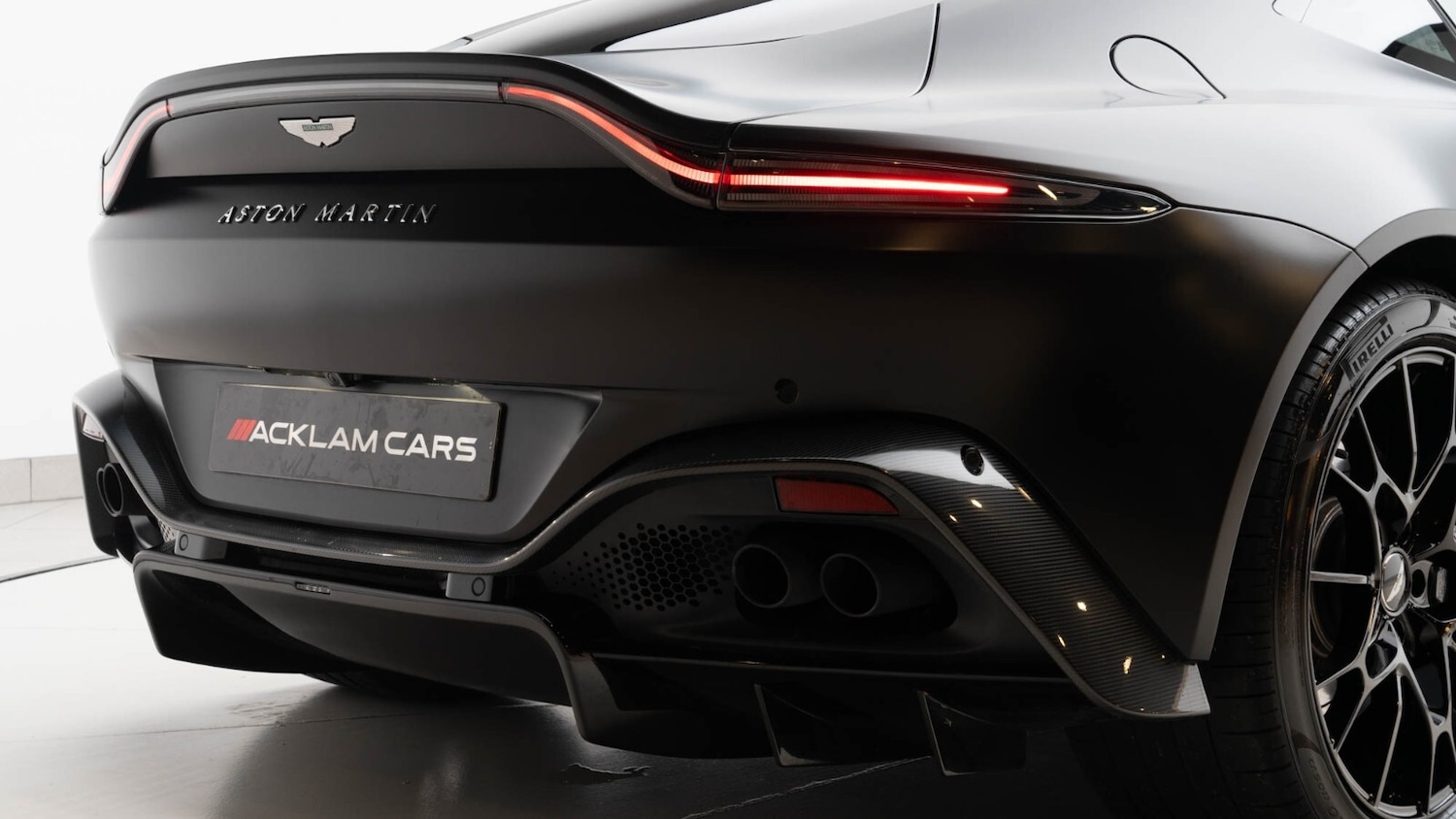 Used Aston Martin Vantage 2022 for sale - 77778329: Photo 12