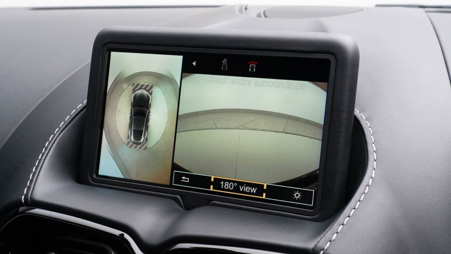 Used Aston Martin Vantage 2022 for sale - 77778329: Photo 17