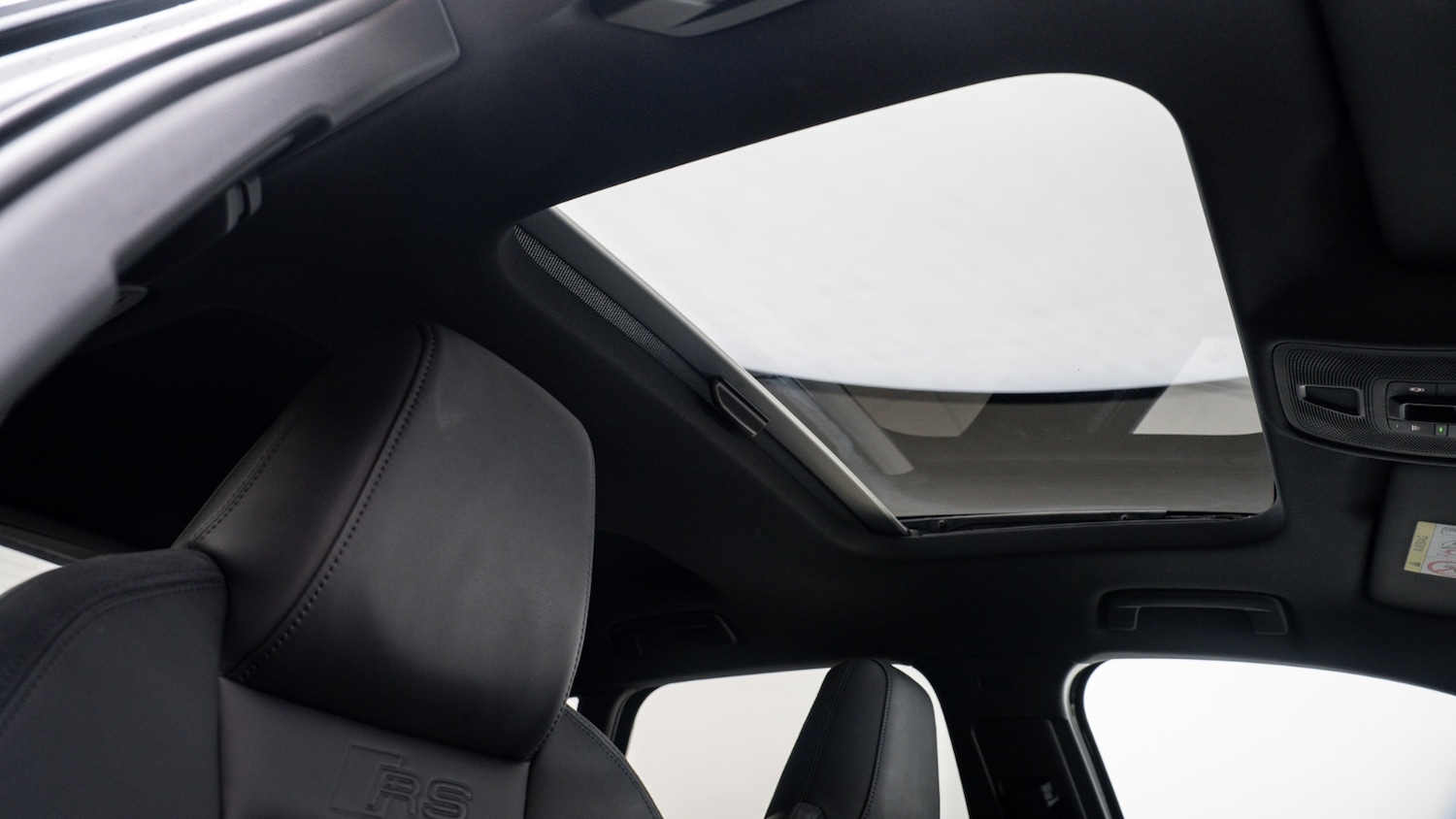 Used Audi RS3 2025 for sale - 77492712: Photo 24