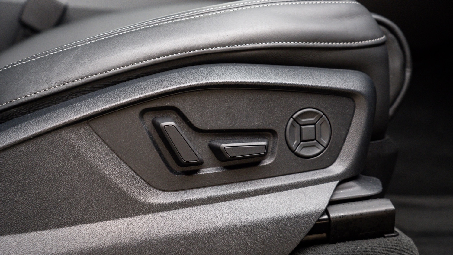 Used Audi Q7 2025 for sale - 77218703: Photo 28