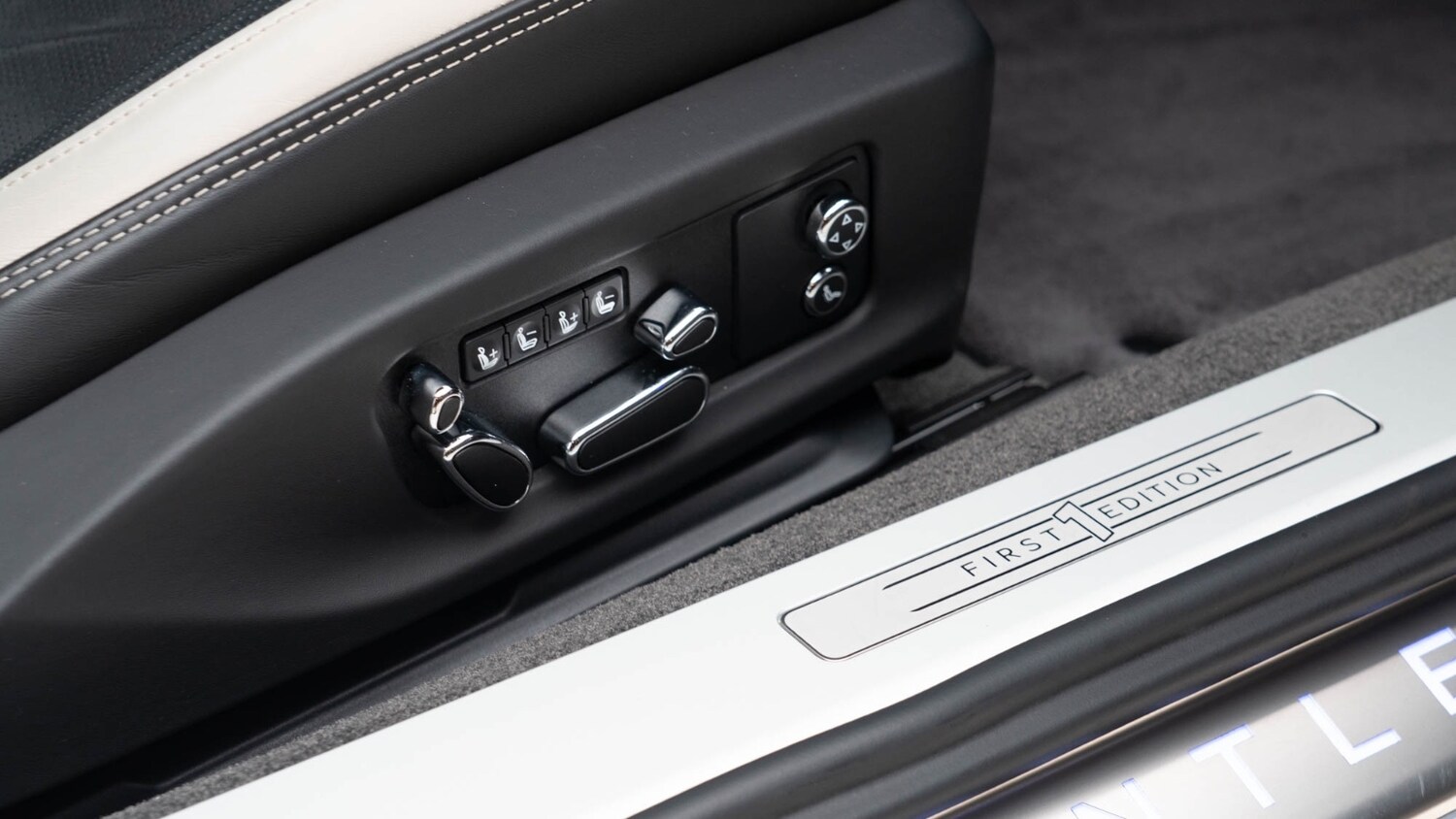 Used Bentley Continental 2024 for sale - 77630805: Photo 23