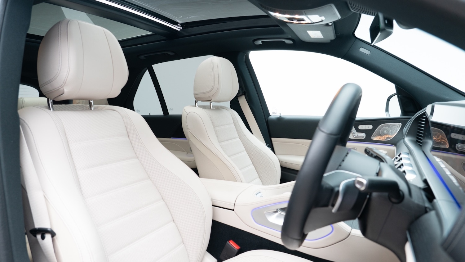 Used Mercedes-Benz GLE 2024 for sale - 77372990: Photo 3