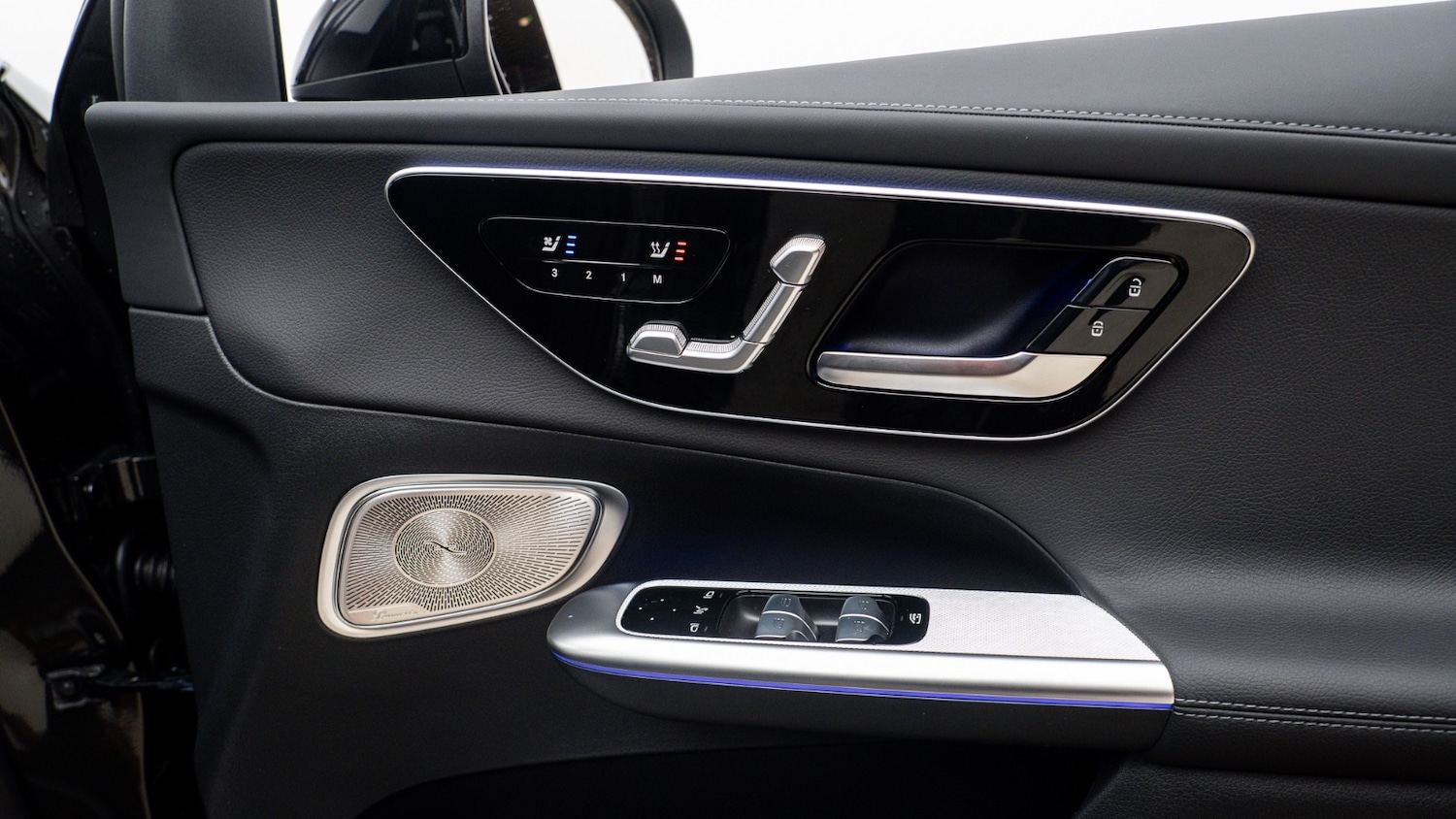 Used Mercedes-Benz GLC 2025 for sale - 76817758: Photo 35