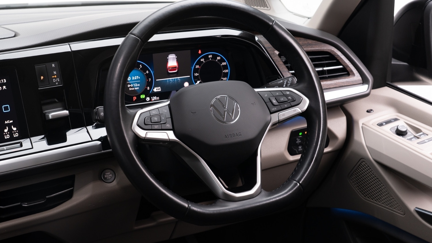 Used Volkswagen Multivan 2022 for sale - 76428059: Photo 20