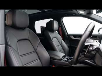 Used Porsche Cayenne 2024 for sale - 74858365: Photo