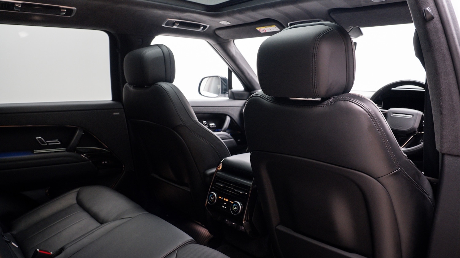 Used Land Rover Range Rover Sport 2024 for sale - 78108513: Photo 13