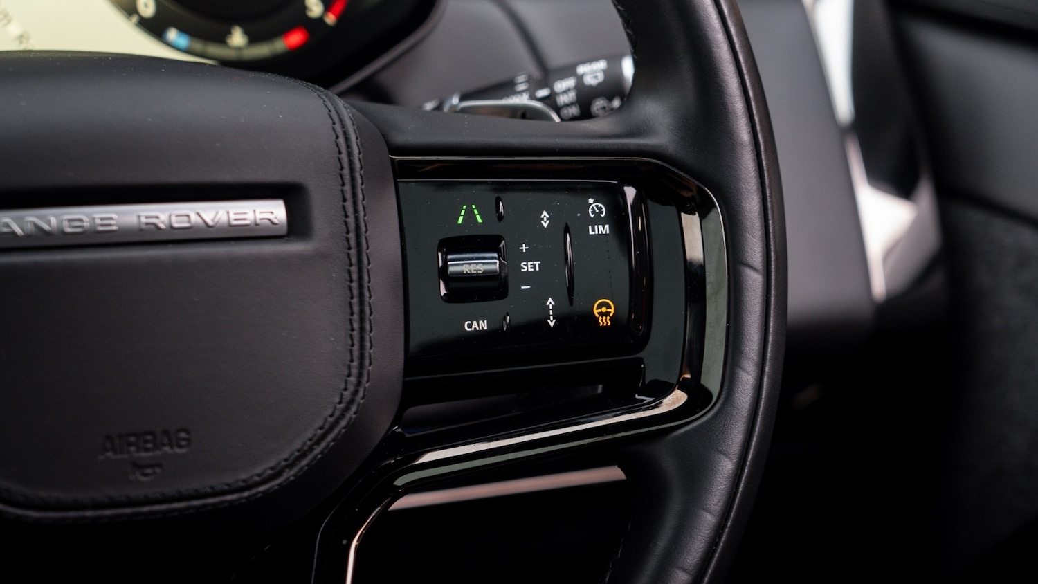 Used Land Rover Range Rover Sport 2024 for sale - 78108513: Photo 17