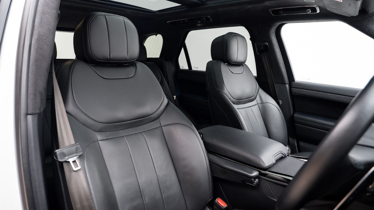 Used Land Rover Range Rover Sport 2024 for sale - 78108513: Photo 3