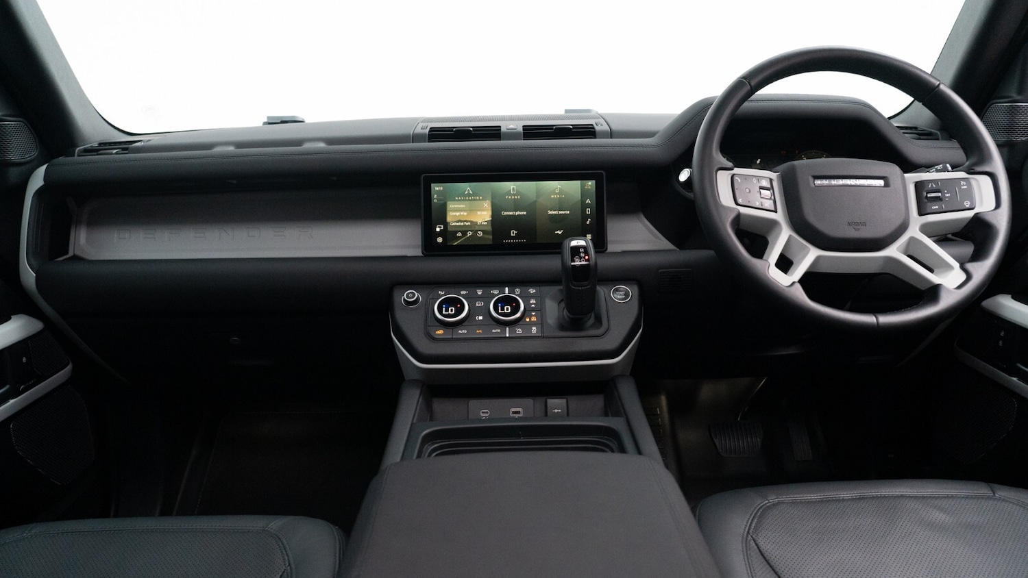 Used Land Rover Defender 2024 for sale - 76479726: Photo 2