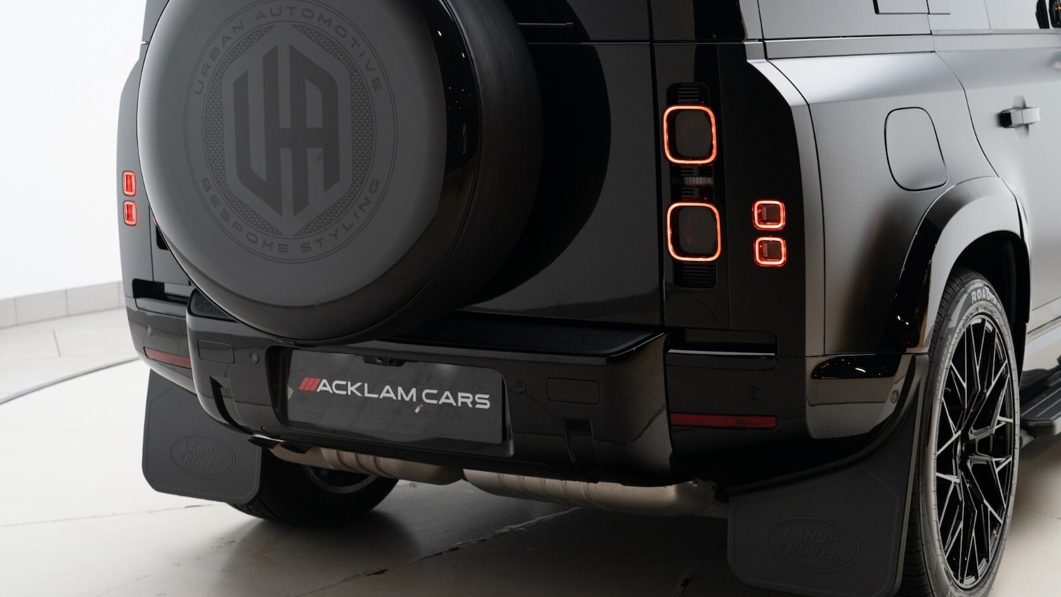 Used Land Rover Defender 2024 for sale - 76479726: Photo 8