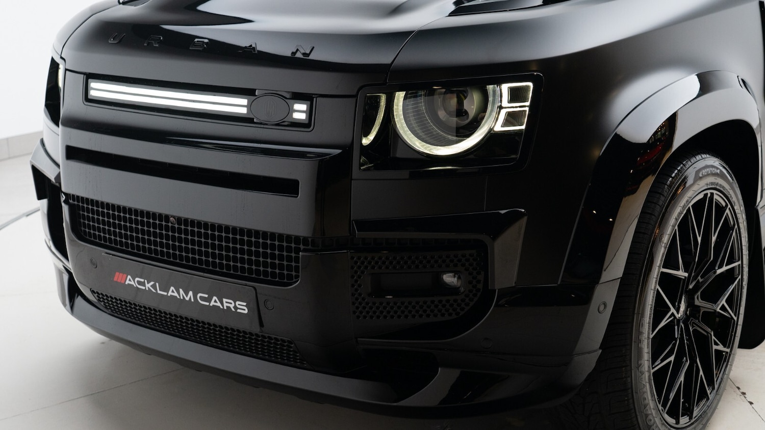 Used Land Rover Defender 2024 for sale - 76479726: Photo 9