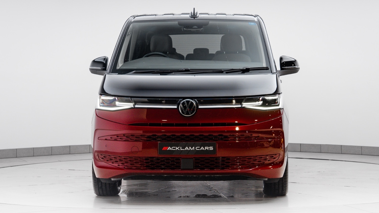 Used Volkswagen Multivan 2025 for sale - 77082636: Photo 4