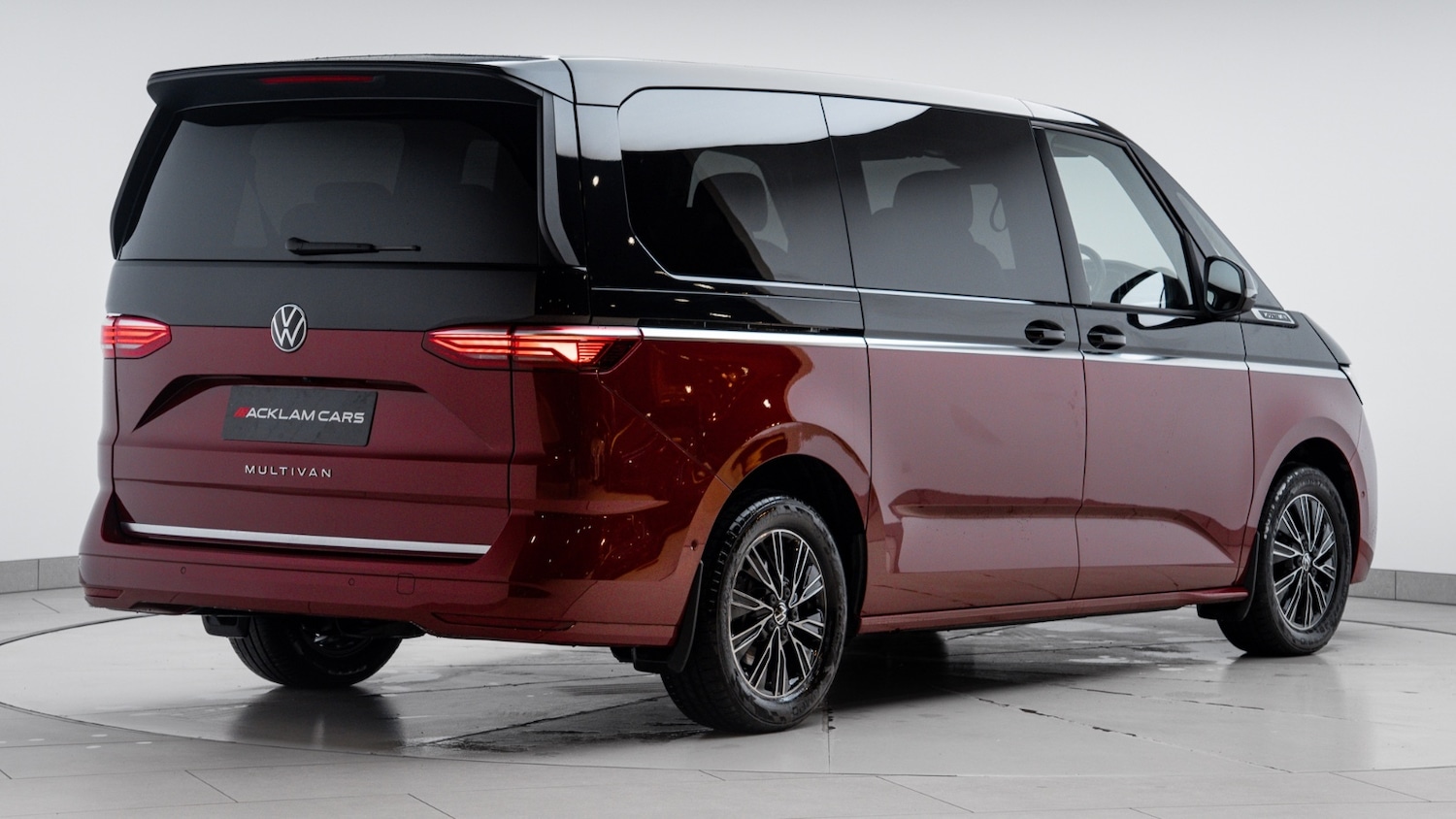 Used Volkswagen Multivan 2025 for sale - 77082636: Photo 6