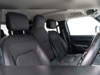 Used Land Rover Defender 2023 for sale - 76479730: Photo