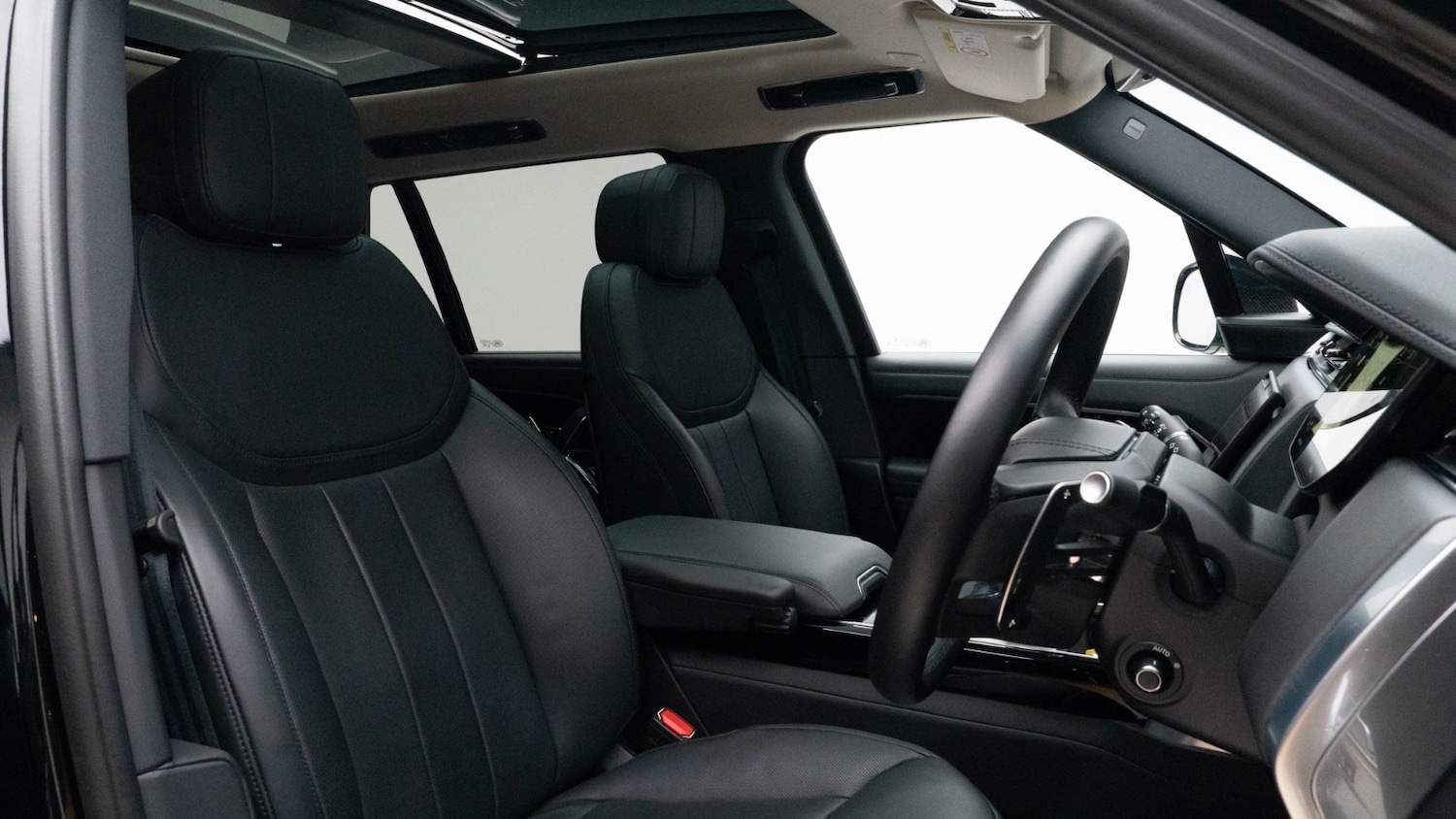 Used Land Rover Range Rover 2024 for sale - 76130748: Photo 3