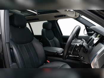 Used Land Rover Range Rover 2024 for sale - 76130748: Photo 3
