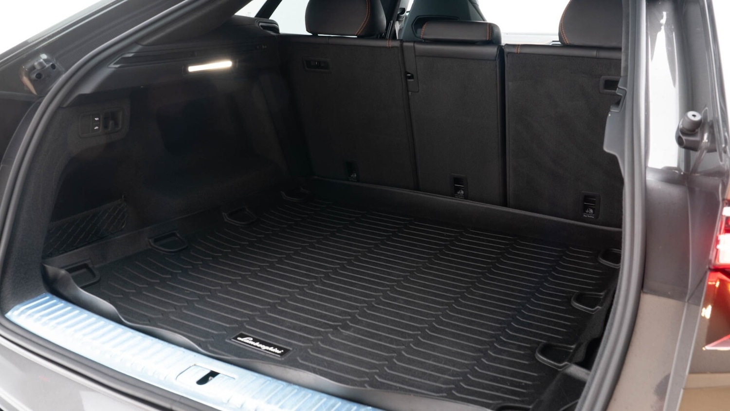 Used Lamborghini Urus 2023 for sale - 77903222: Photo 15