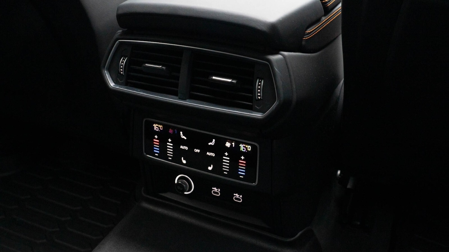 Used Lamborghini Urus 2023 for sale - 77903222: Photo 20