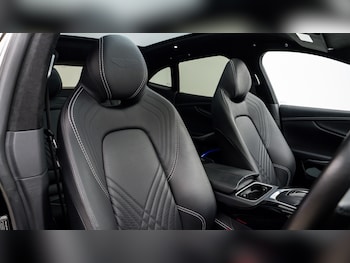 Used Aston Martin DBX 2022 for sale - 78239462: Photo