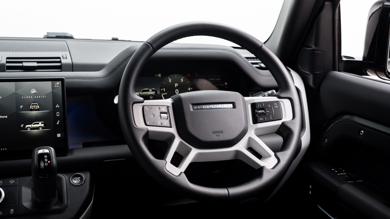 Used Land Rover Defender 2024 for sale - 77225016: Photo 11