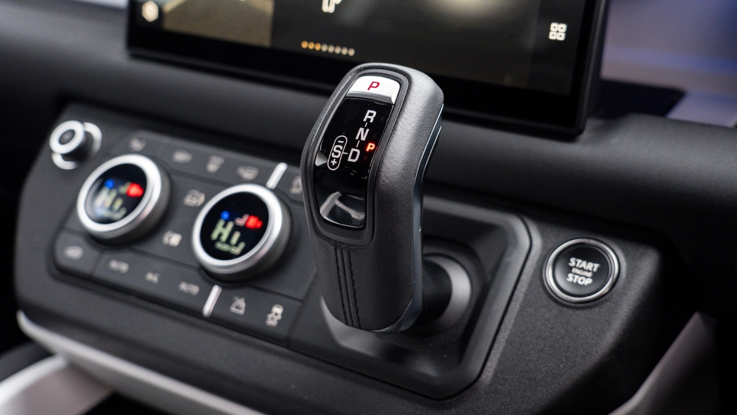 Used Land Rover Defender 2024 for sale - 77225016: Photo 29