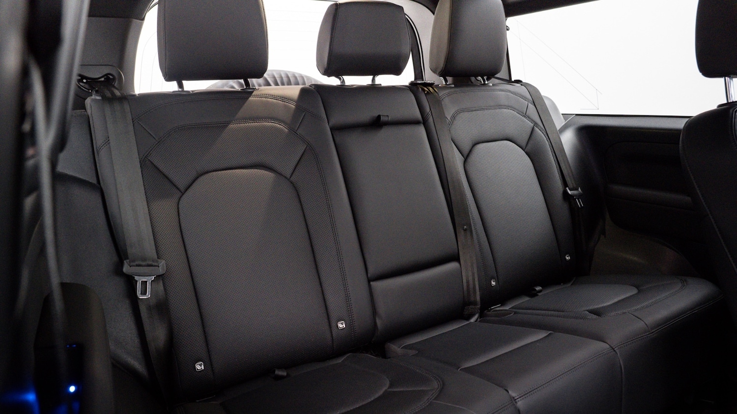 Used Land Rover Defender 2024 for sale - 77225016: Photo 9