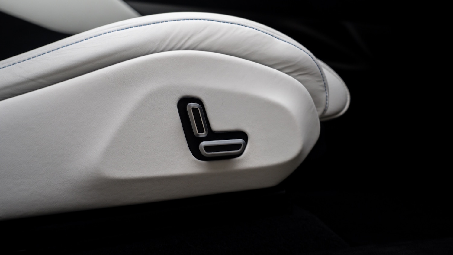 Used Ferrari Purosangue 2025 for sale - 77600326: Photo 20