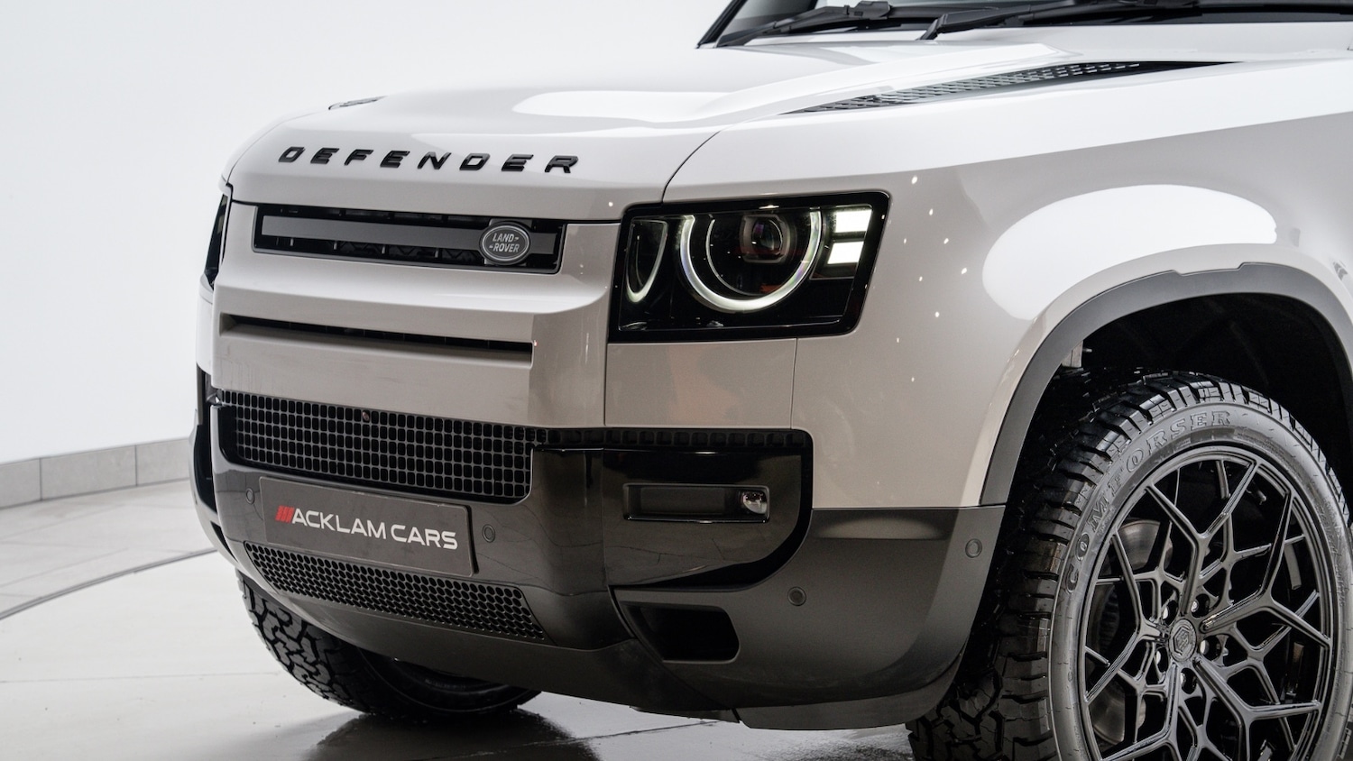 Used Land Rover Defender 2025 for sale - 77116092: Photo 29