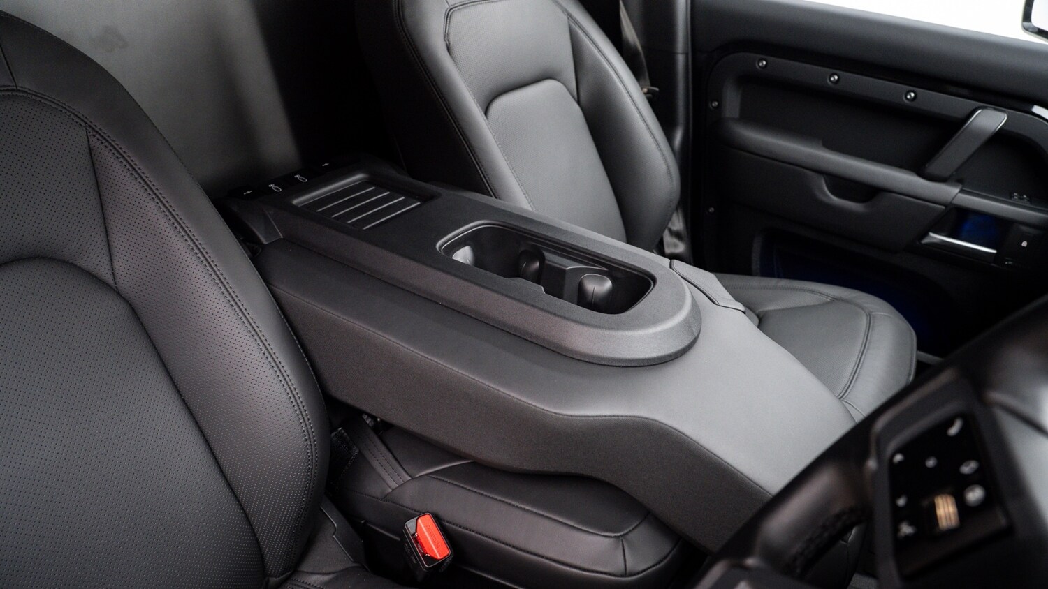 Used Land Rover Defender 2026 for sale - 78094709: Photo 16