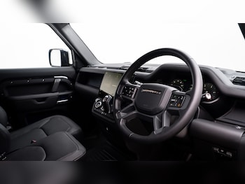 Used Land Rover Defender 2026 for sale - 78094709: Photo