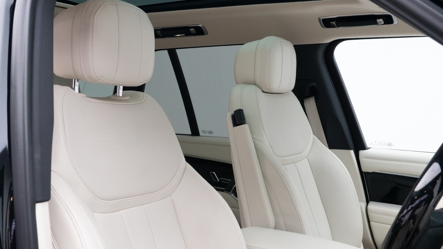 Used Land Rover Range Rover 2023 for sale - 77673777: Photo 3