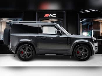 Used Land Rover Defender 2023 for sale - 79782890: Photo