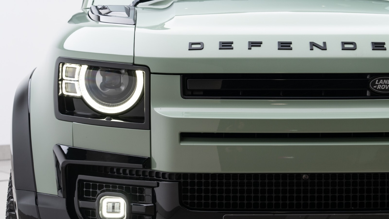 Used Land Rover Defender 2023 for sale - 77170574: Photo 7