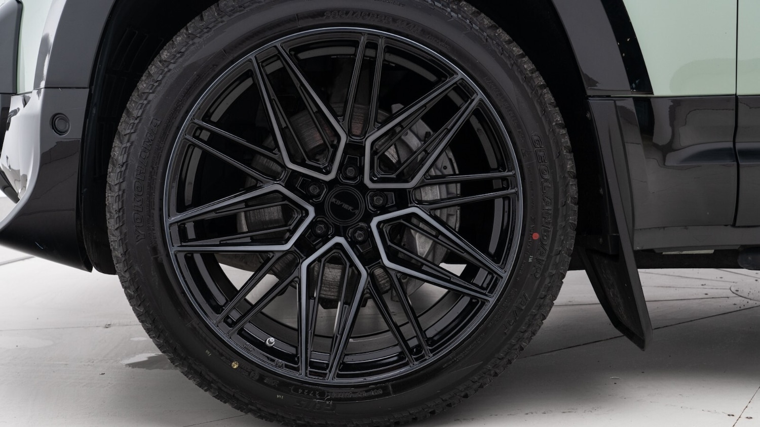 Used Land Rover Defender 2023 for sale - 77170574: Photo 9