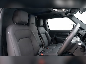 Used Land Rover Defender 2024 for sale - 76722129: Photo