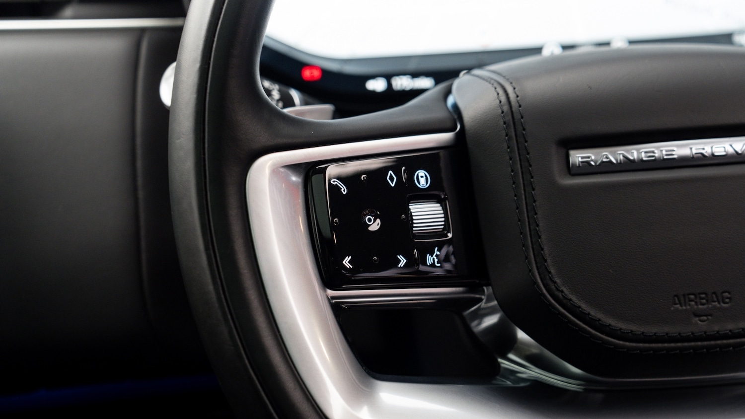 Used Land Rover Range Rover 2025 for sale - 77576524: Photo 12