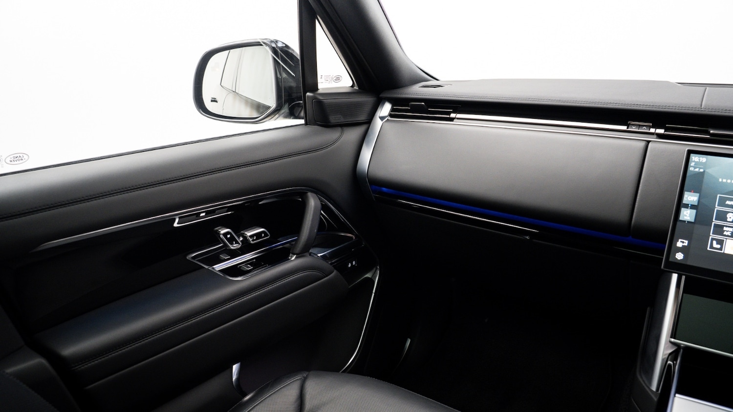 Used Land Rover Range Rover 2025 for sale - 77576524: Photo 23