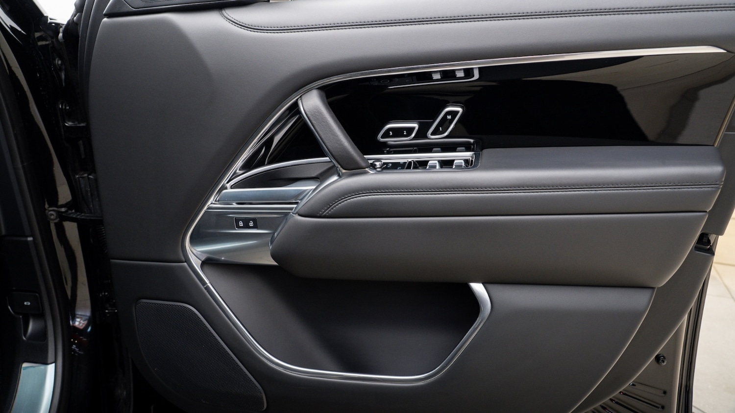 Used Land Rover Range Rover 2025 for sale - 77576524: Photo 26