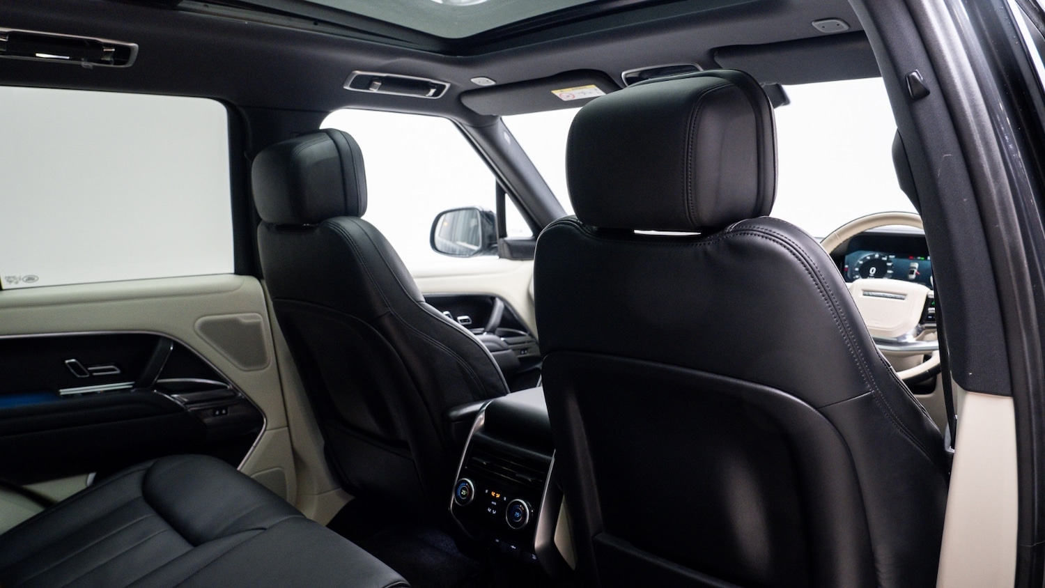 Used Land Rover Range Rover 2022 for sale - 77803781: Photo 11