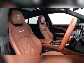 Used Lamborghini Urus 2024 for sale - 75471339: Photo