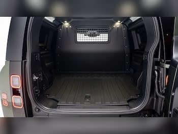 Used Land Rover Defender 2026 for sale - 78320674: Photo