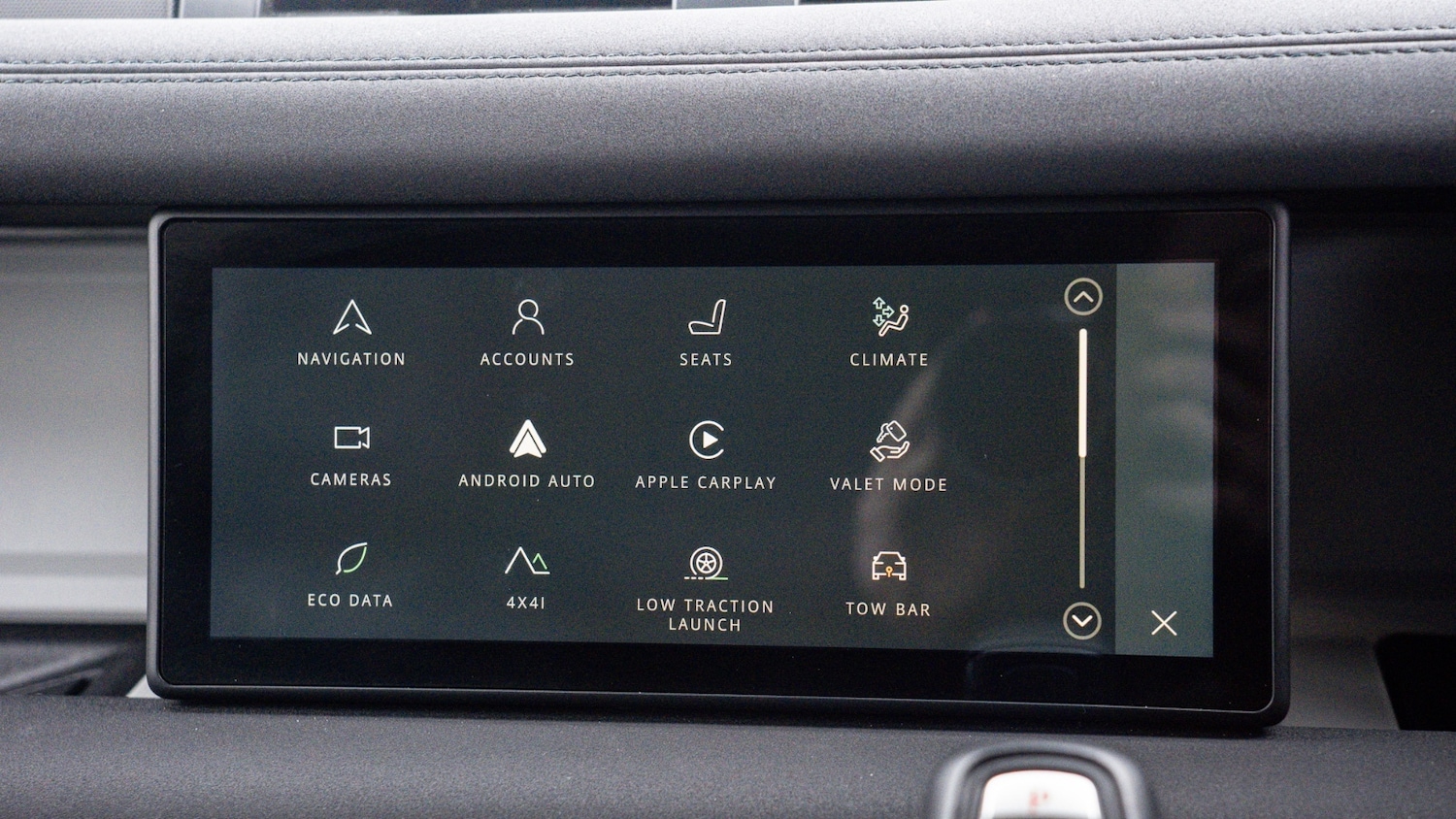 Used Land Rover Defender 2022 for sale - 76914855: Photo 17