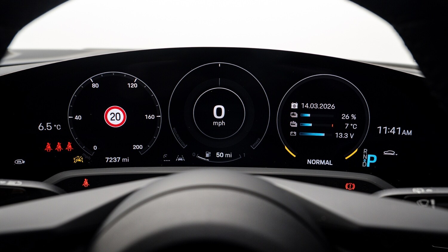 Used Porsche Taycan 2023 for sale - 77885454: Photo 32