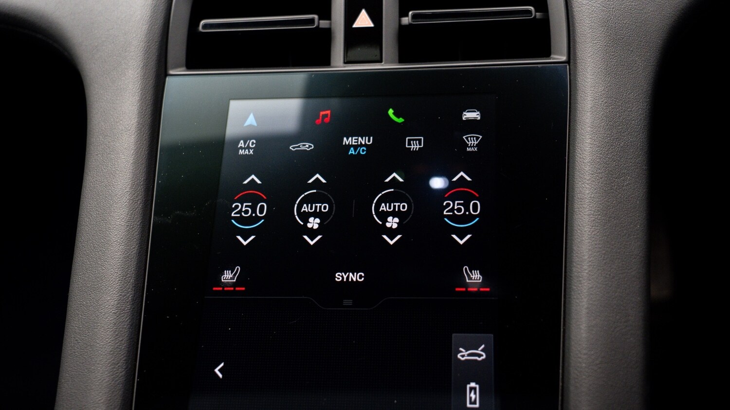 Used Porsche Taycan 2023 for sale - 77885454: Photo 34