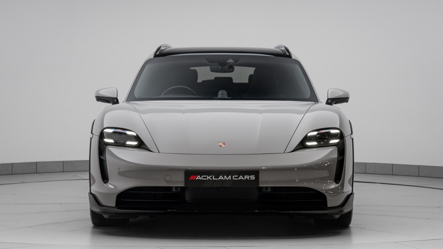 Used Porsche Taycan 2023 for sale - 77885454: Photo 38