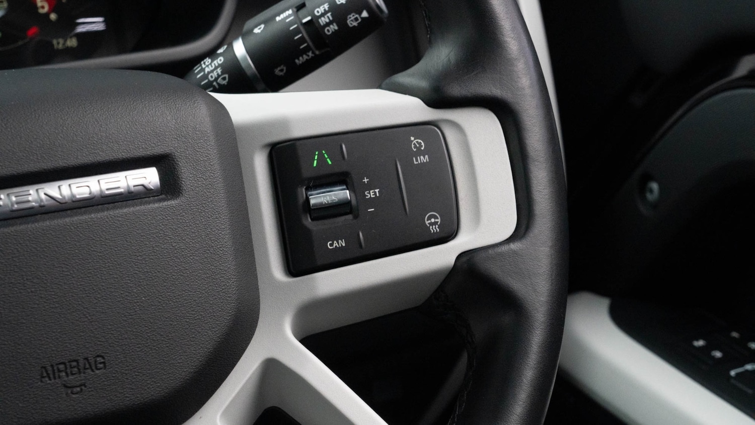 Used Land Rover Defender 2024 for sale - 76652382: Photo 14