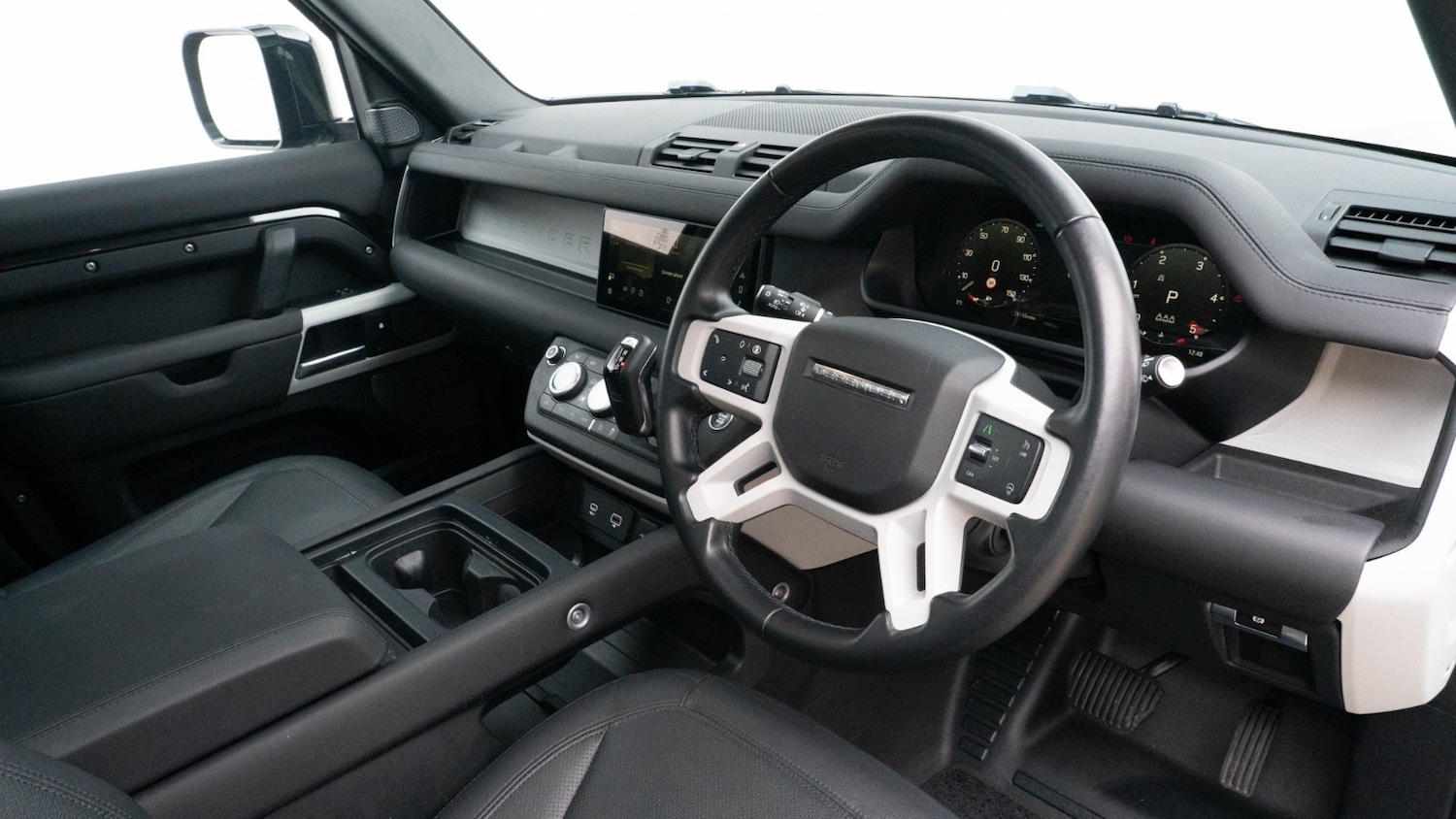 Used Land Rover Defender 2024 for sale - 76652382: Photo 15