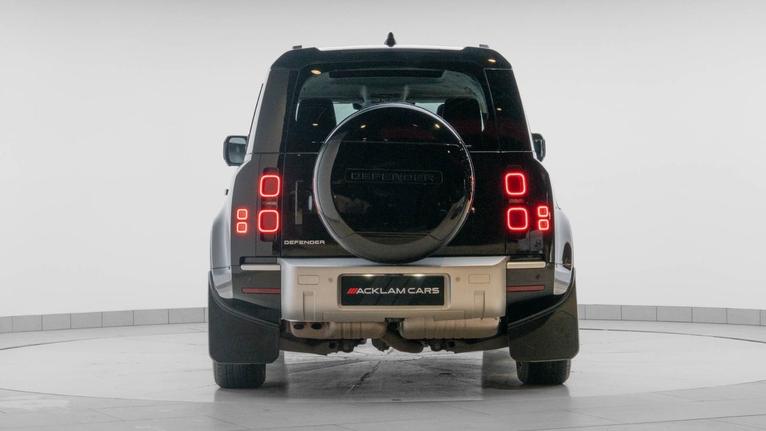 Used Land Rover Defender 2024 for sale - 76652382: Photo 5