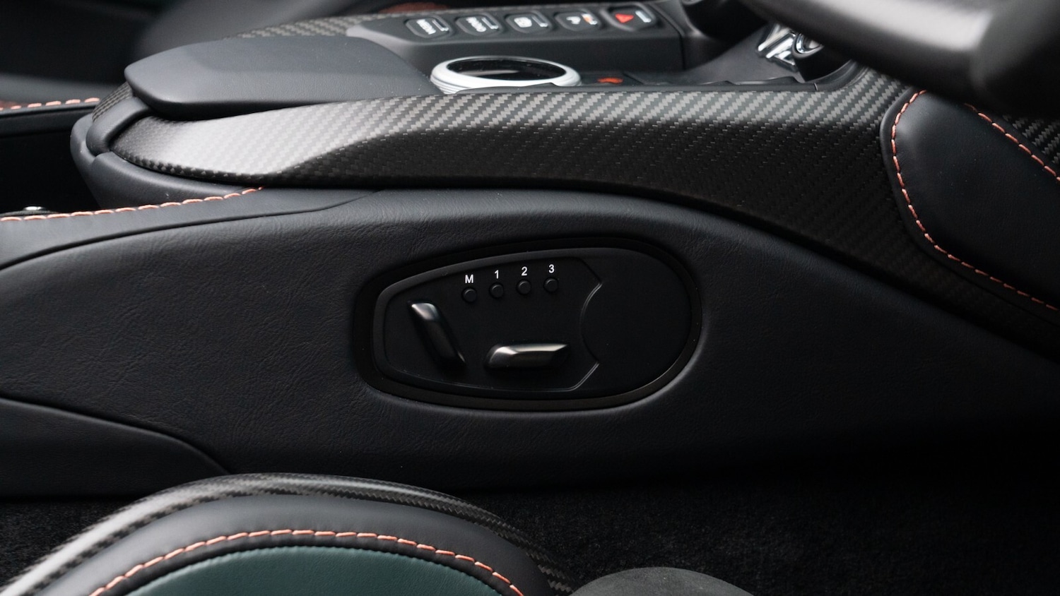 Used Aston Martin Vantage 2023 for sale - 76519449: Photo 23