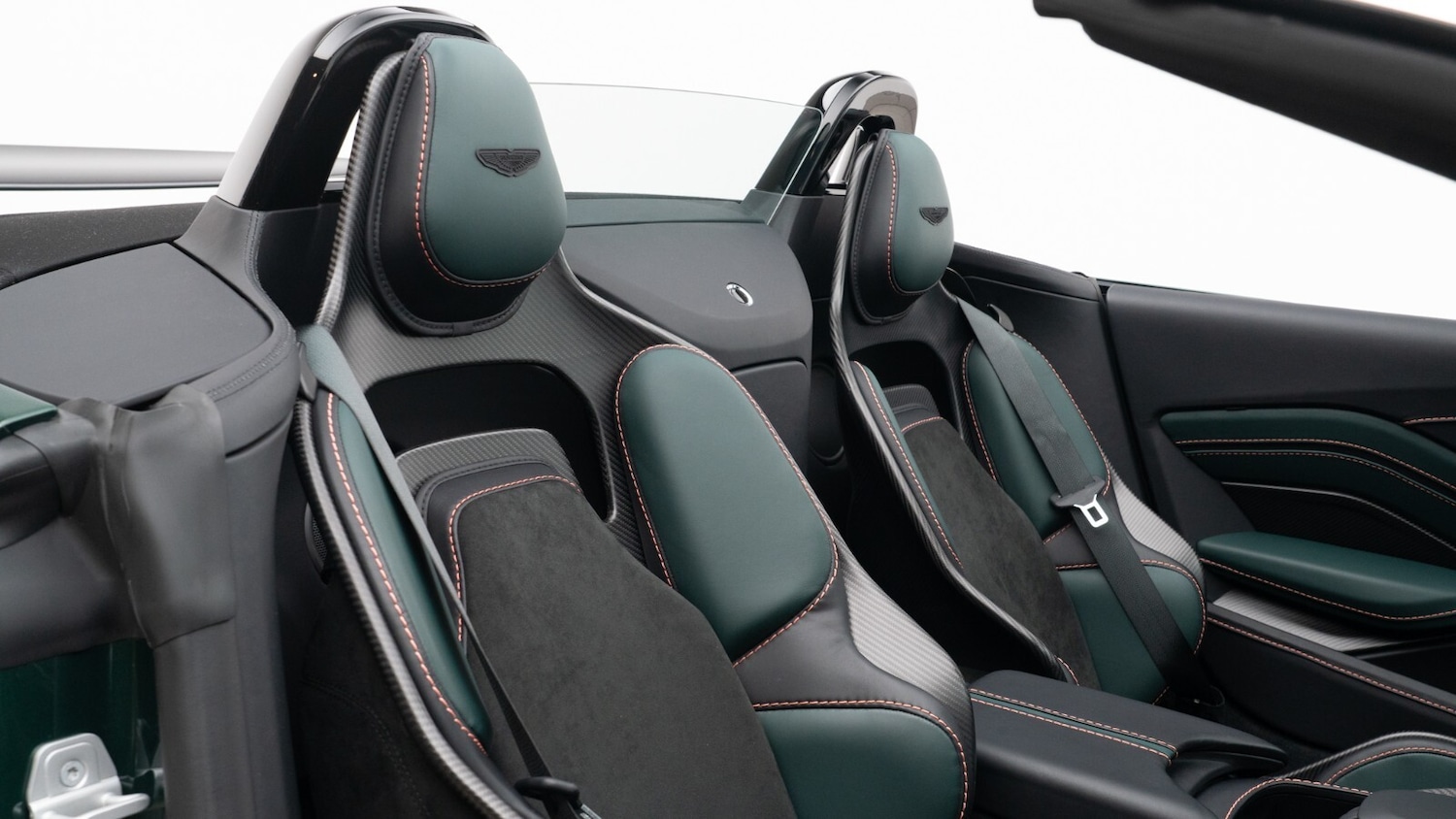 Used Aston Martin Vantage 2023 for sale - 76519449: Photo 3